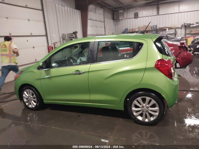 Chevrolet Spark 2lt Cvt 2016 KL8CF6SA8GC570625 Image 14