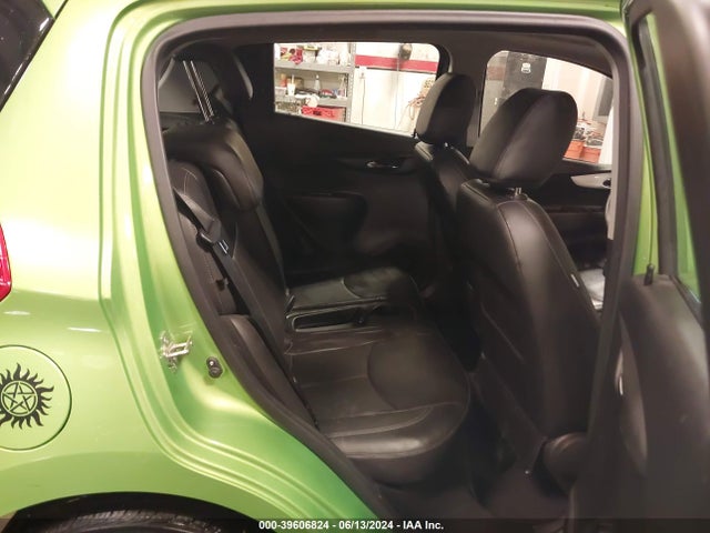 Chevrolet Spark 2lt Cvt 2016 KL8CF6SA8GC570625 Image 8