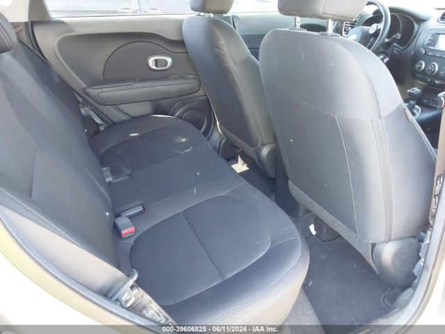 KNDJN2A24F7146290 KIA Soul