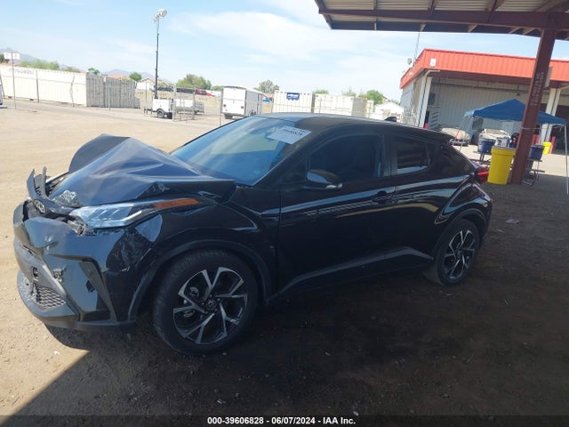 Toyota C-HR XLE 2021 NMTKHMBX4MR135762 Image 14