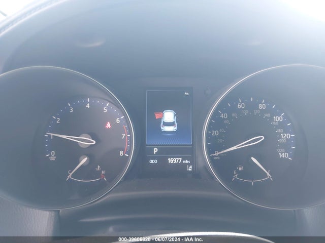 Toyota C-HR XLE 2021 NMTKHMBX4MR135762 Image 7