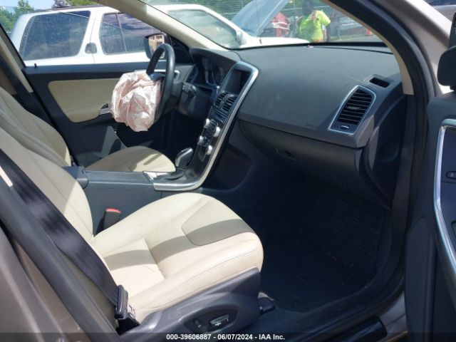 YV4612RK0G2860175 Volvo Xc60 T5 Premier
