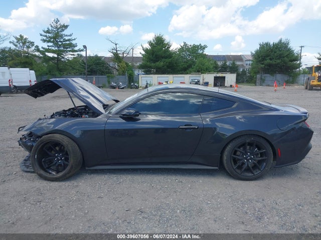 Ford Mustang Ecoboost Premium Fastback 2024 1FA6P8TH5R5112823 Image 13