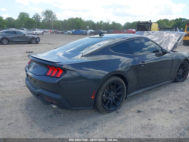 Ford Mustang Ecoboost Premium Fastback 2024 1FA6P8TH5R5112823 Image 4