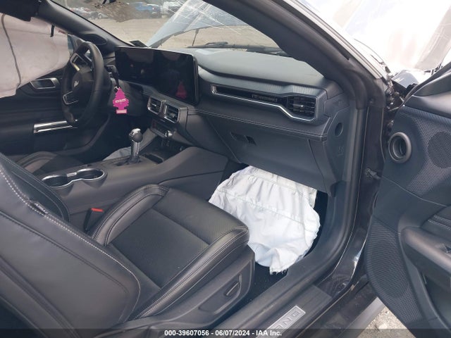 Ford Mustang Ecoboost Premium Fastback 2024 1FA6P8TH5R5112823 Image 5