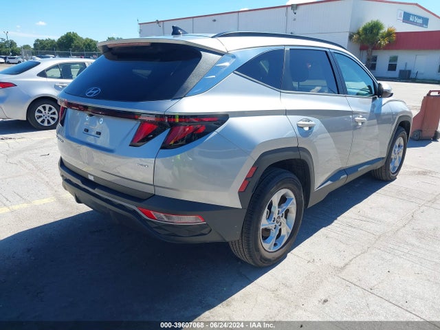Hyundai TUCSON SEL 2024 5NMJBCDE8RH342380 Image 4