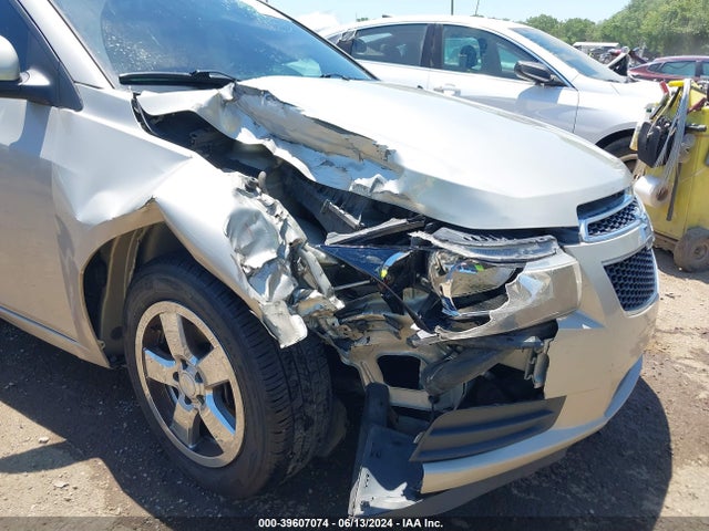Chevrolet Cruze 1lt Auto 2014 1G1PC5SB6E7228867 Image 6
