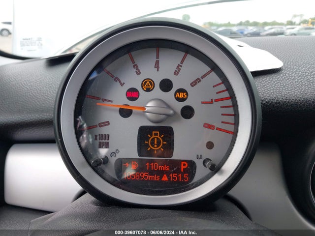 2007 MINI COOPER WMWMF33577TL77455 Photo 6