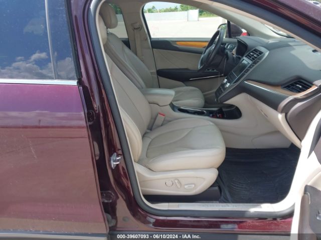5LMCJ2C94JUL07433 Lincoln MKC SELECT