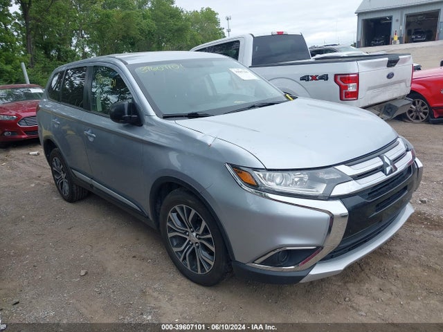 2016 MITSUBISHI OUTLANDER JA4AZ3A38GZ038578 Photo 0