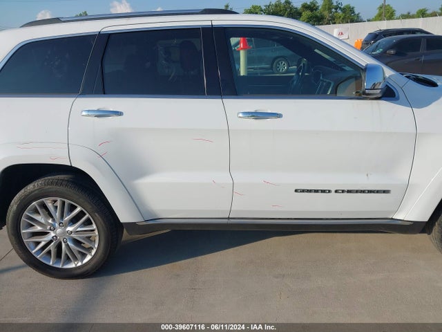 1C4RJEJG5JC109986 Jeep Grand Cherokee Summit 4x2