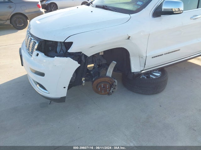 1C4RJEJG5JC109986 Jeep Grand Cherokee Summit 4x2