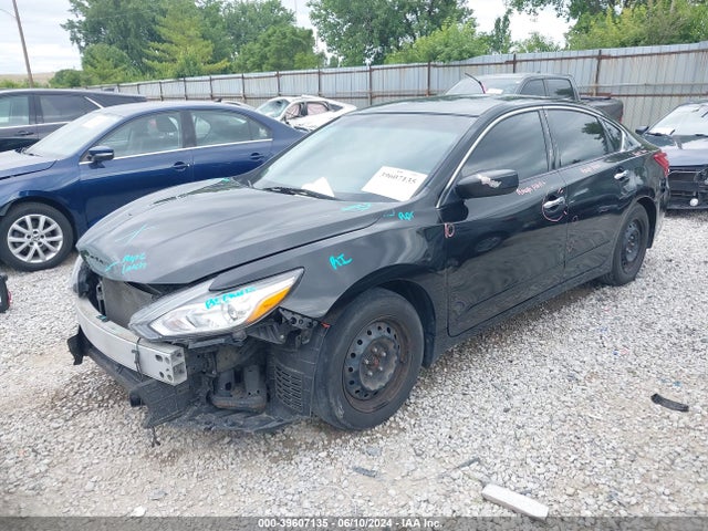 Nissan Altima 2.5 S 2016 1N4AL3AP5GN360182 Image 2