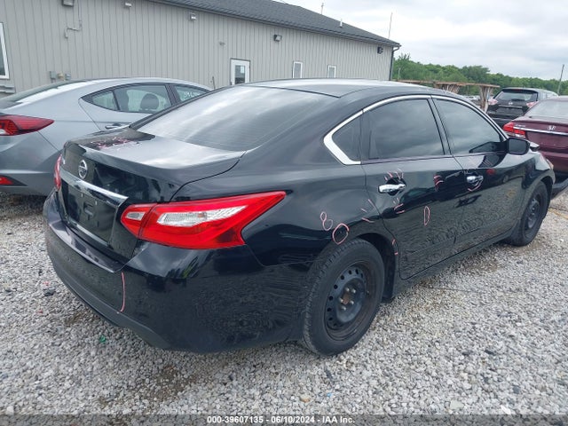 Nissan Altima 2.5 S 2016 1N4AL3AP5GN360182 Image 4