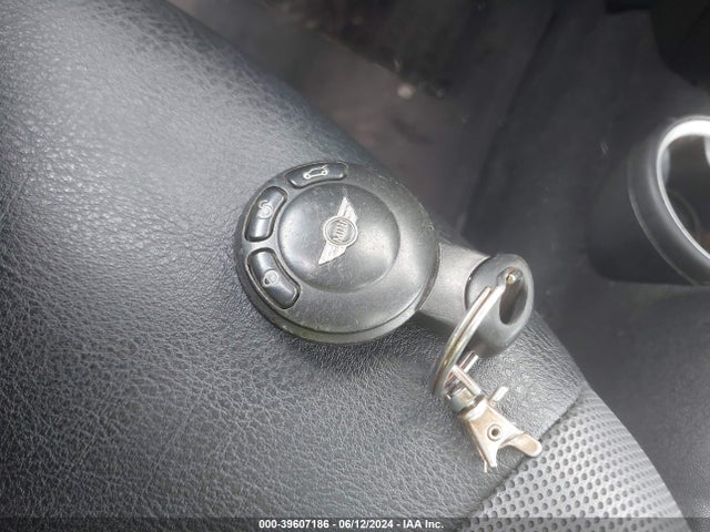 2008 MINI COOPER CLUBMAN WMWML33528TJ46912 Photo 10