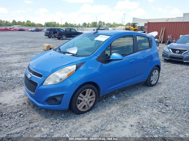 Chevrolet Spark 1lt Auto 2014 KL8CD6S91EC519413 Image 2