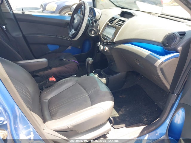 Chevrolet Spark 1lt Auto 2014 KL8CD6S91EC519413 Image 5