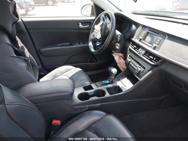 KIA Optima Lx 2017 5XXGT4L38HG173682 Image 5