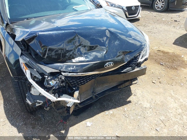 KIA Optima Lx 2017 5XXGT4L38HG173682 Image 6