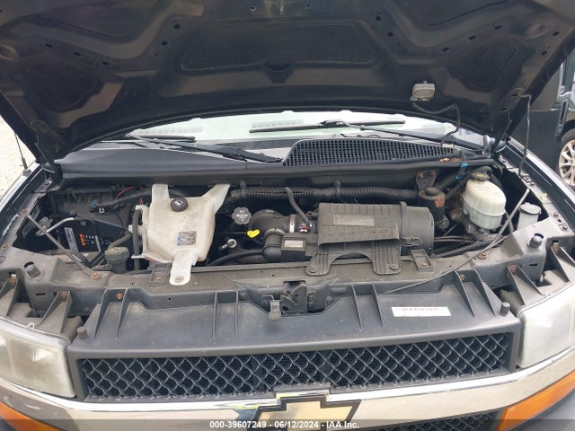 Chevrolet Express 3500 Lt 2014 1GBZG1FGXE1115837 Image 10