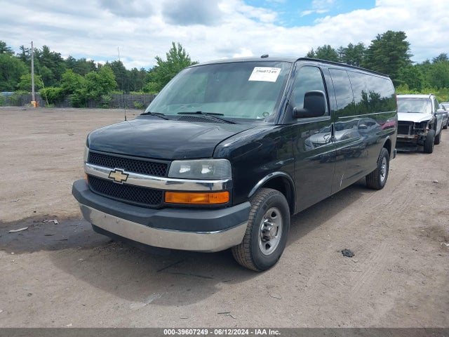 Chevrolet Express 3500 Lt 2014 1GBZG1FGXE1115837 Image 2