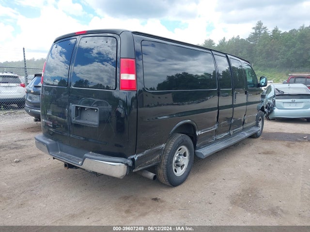 Chevrolet Express 3500 Lt 2014 1GBZG1FGXE1115837 Image 4