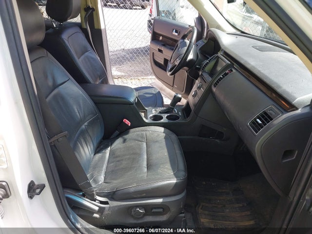 Ford FLEX SEL 2014 2FMHK6C83EBD28452 Image 14