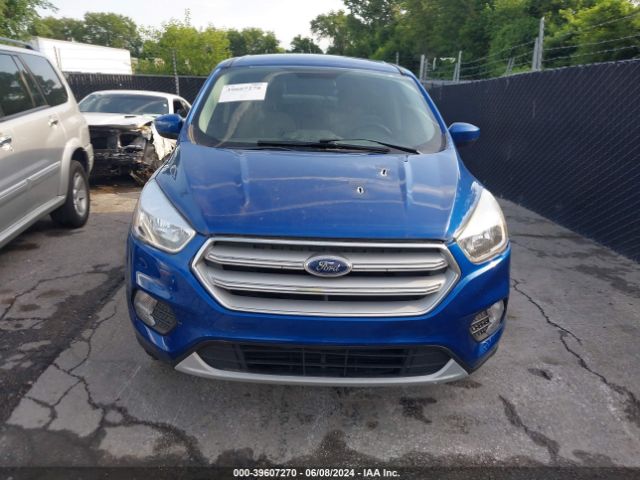 1FMCU9GD3KUB86218 Ford ESCAPE SE