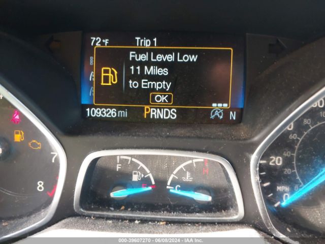 1FMCU9GD3KUB86218 Ford ESCAPE SE