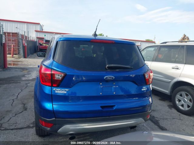 1FMCU9GD3KUB86218 Ford ESCAPE SE