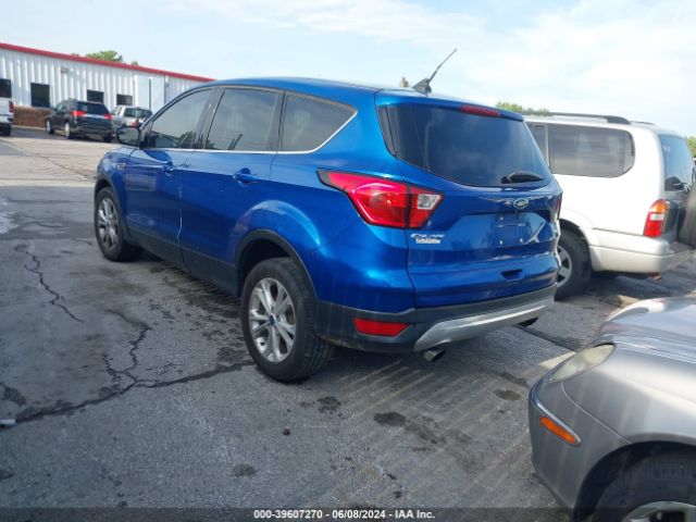 1FMCU9GD3KUB86218 Ford ESCAPE SE