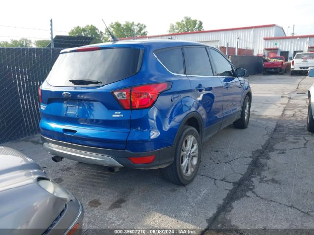 1FMCU9GD3KUB86218 Ford ESCAPE SE