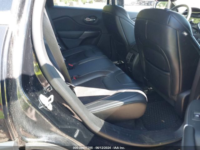 1C4PJMLNXKD150560 Jeep Cherokee Latitude Plus 4x4
