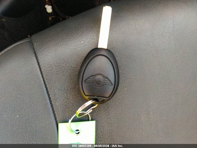 2003 MINI COOPER HARDTOP WMWRC33463TE14708 Photo 10