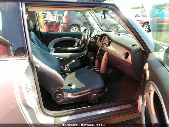 2003 MINI COOPER HARDTOP WMWRC33463TE14708 Photo 4