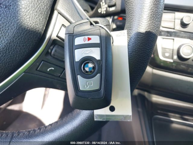 WBA8A3C52JA488594 BMW 320i Xdrive