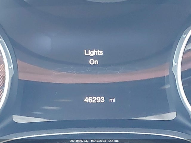 3C4NJCCB2JT489037 Jeep Compass Limited Fwd