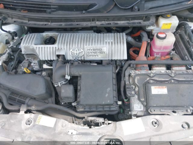 JTDKN3DUXE0384661 Toyota Prius Four