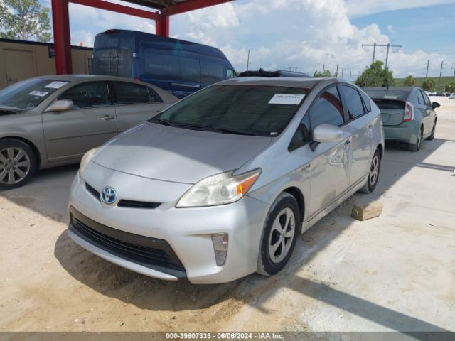 JTDKN3DUXE0384661 Toyota Prius Four