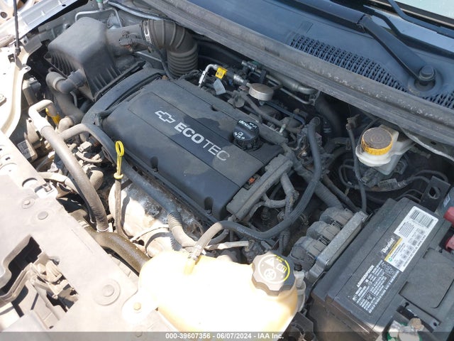 Chevrolet Sonic Ls Auto 2016 1G1JA5SG6G4185112 Image 10