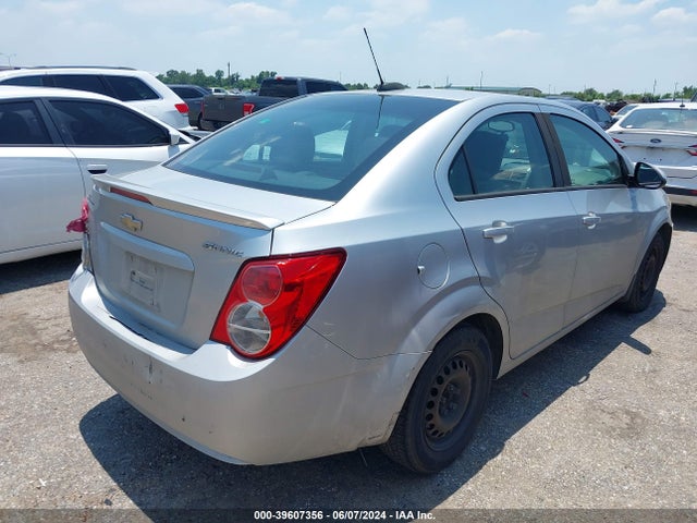 Chevrolet Sonic Ls Auto 2016 1G1JA5SG6G4185112 Image 4
