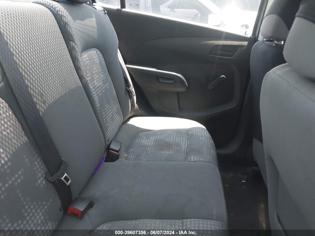Chevrolet Sonic Ls Auto 2016 1G1JA5SG6G4185112 Image 8