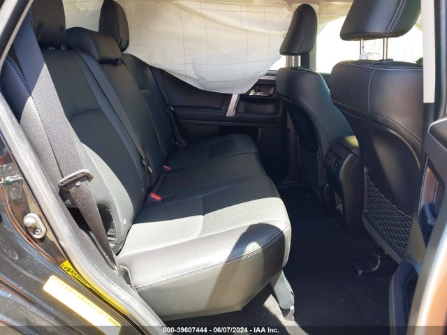 Toyota 4runner Limited 2021 JTEKU5JR1M5959192 Image 8