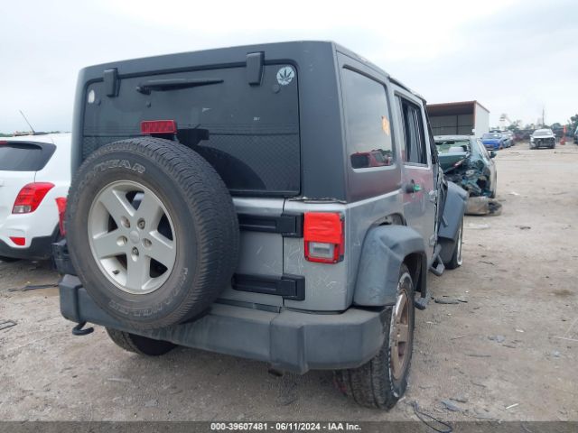 1C4BJWDG0FL676939 Jeep Wrangler Unlimited Sport