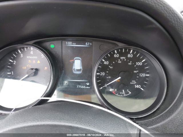 5N1AT2MV2HC835620 Nissan ROGUE S