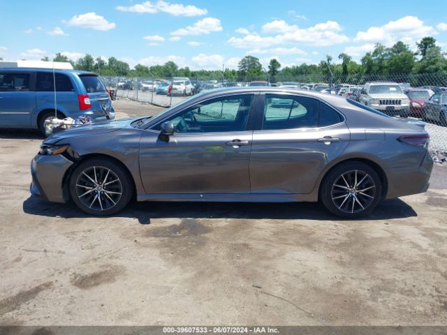 4T1G11AK2NU711454 Toyota CAMRY SE