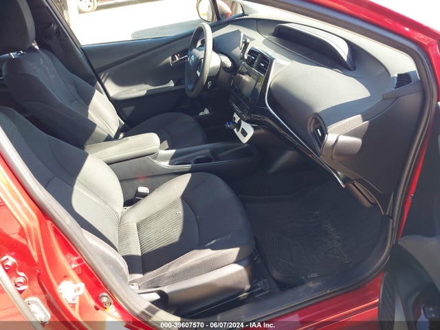 Toyota Prius Two 2016 JTDKBRFU6G3505454 Image 22