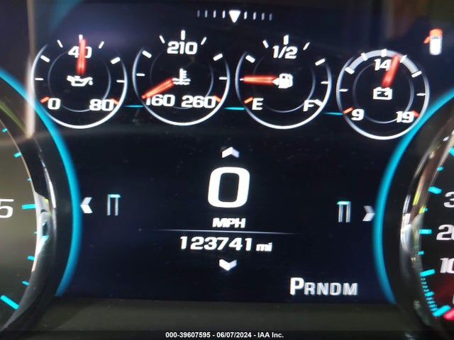 Chevrolet Suburban Ltz 2016 1GNSCJKC2GR266517 Image 15