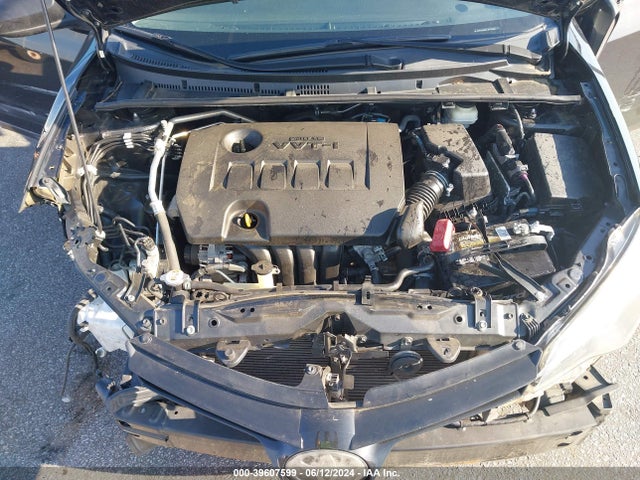 Toyota COROLLA LE 2018 5YFBURHE4JP753541 Image 10