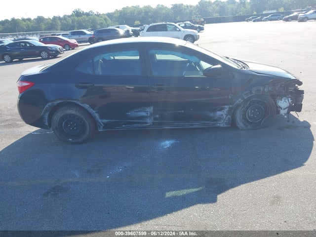 Toyota COROLLA LE 2018 5YFBURHE4JP753541 Image 13